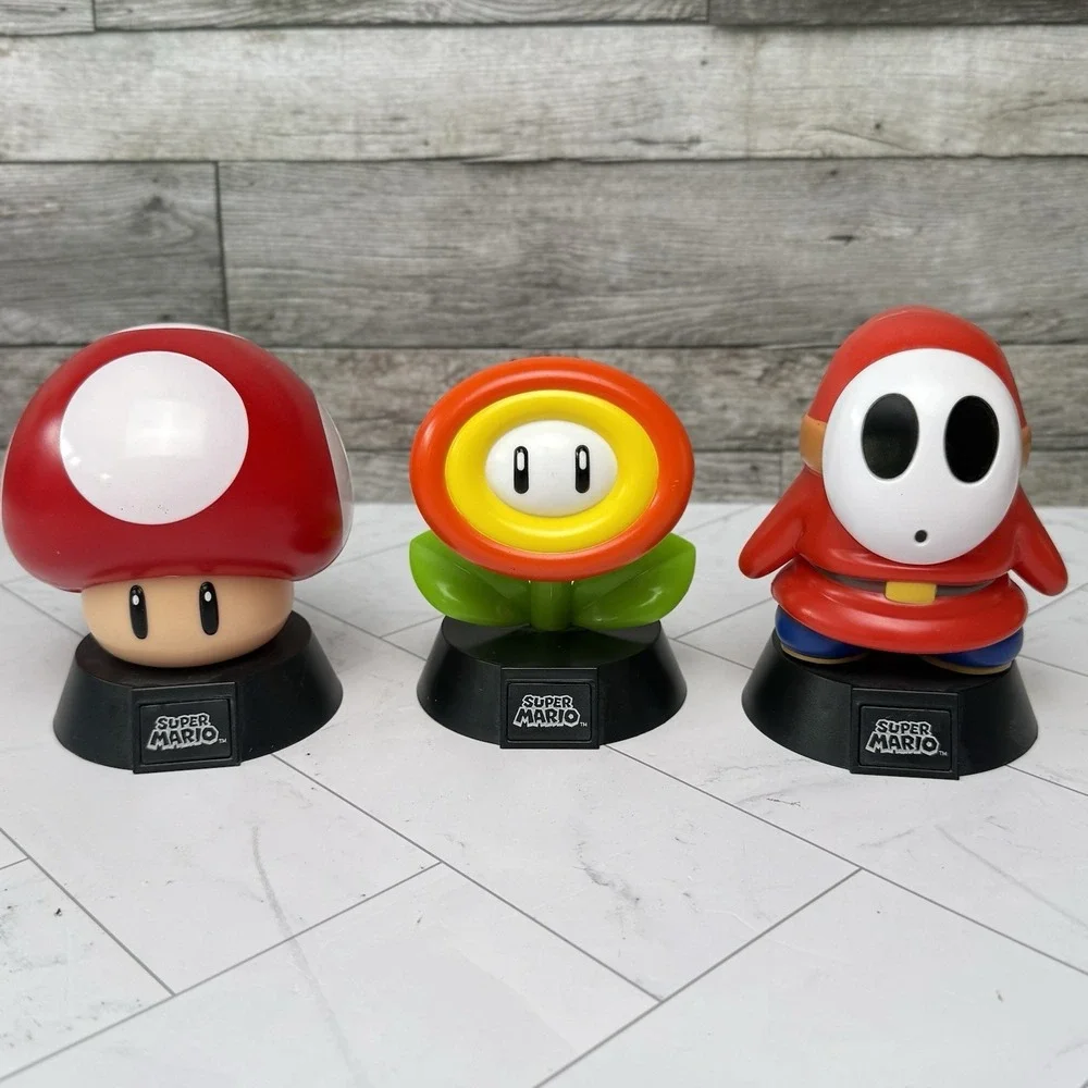 Nintendo Super Mario Light-Up Lamp Video Game Merchandise Super Mario Series